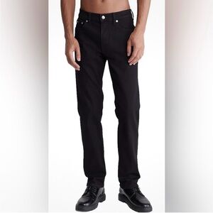 Calvin Klein Jeans Men's Slim Fit CKJ 035 Straight Black Jeans 34 x 30